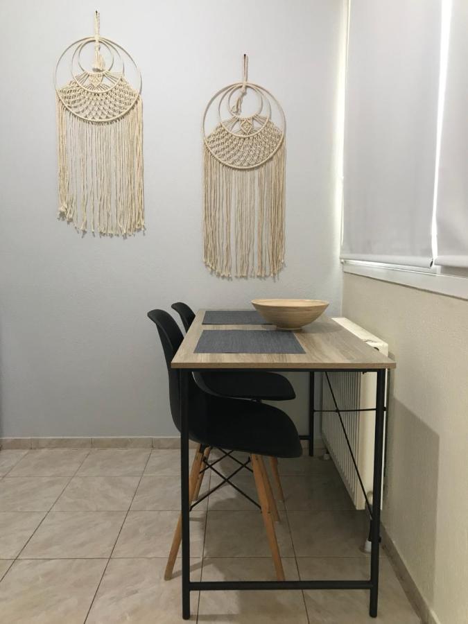 Georgia's Cozy #4 * Kavala